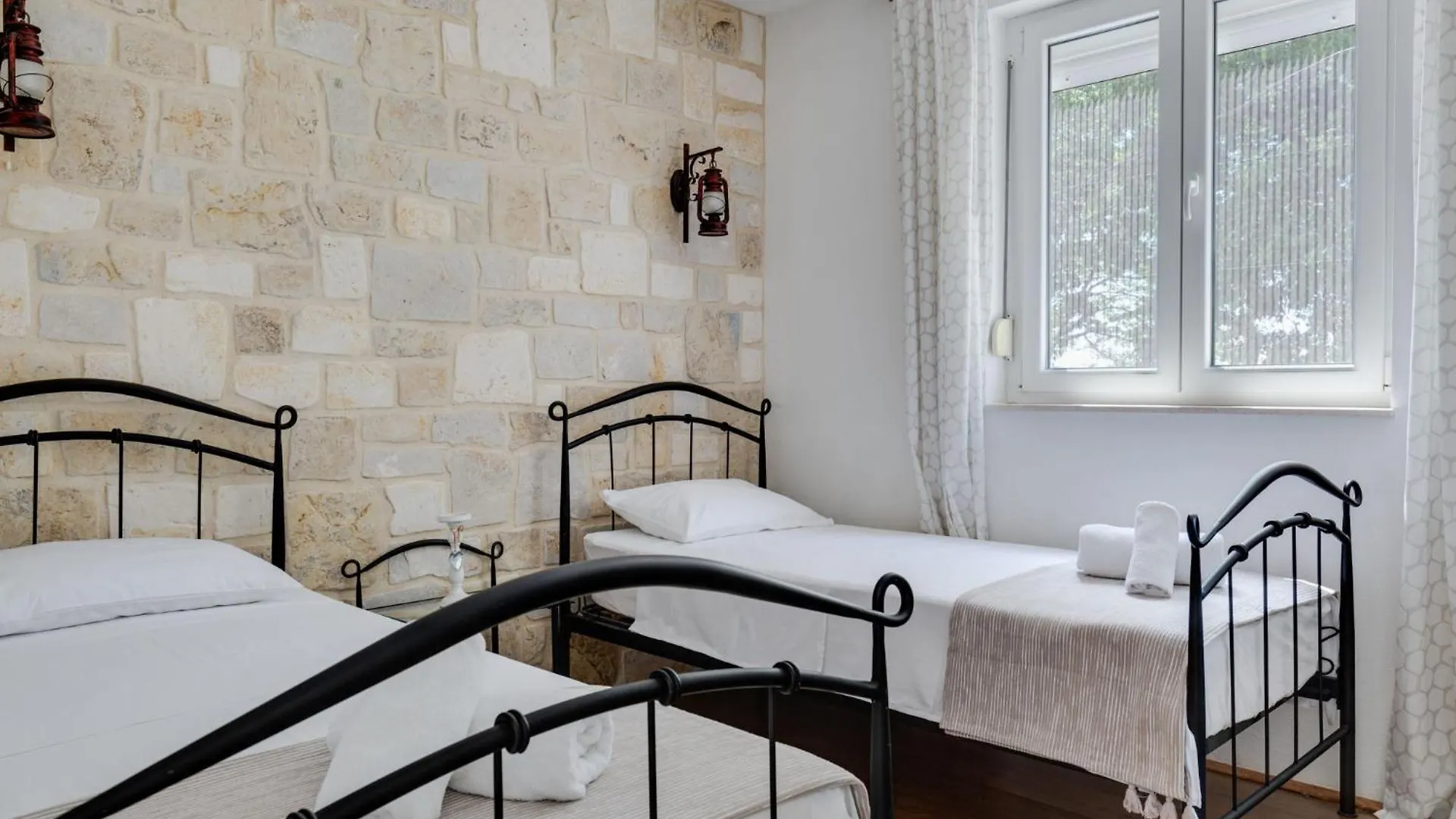 Villa Josip & Mia By Interhome Gornji Zemunik