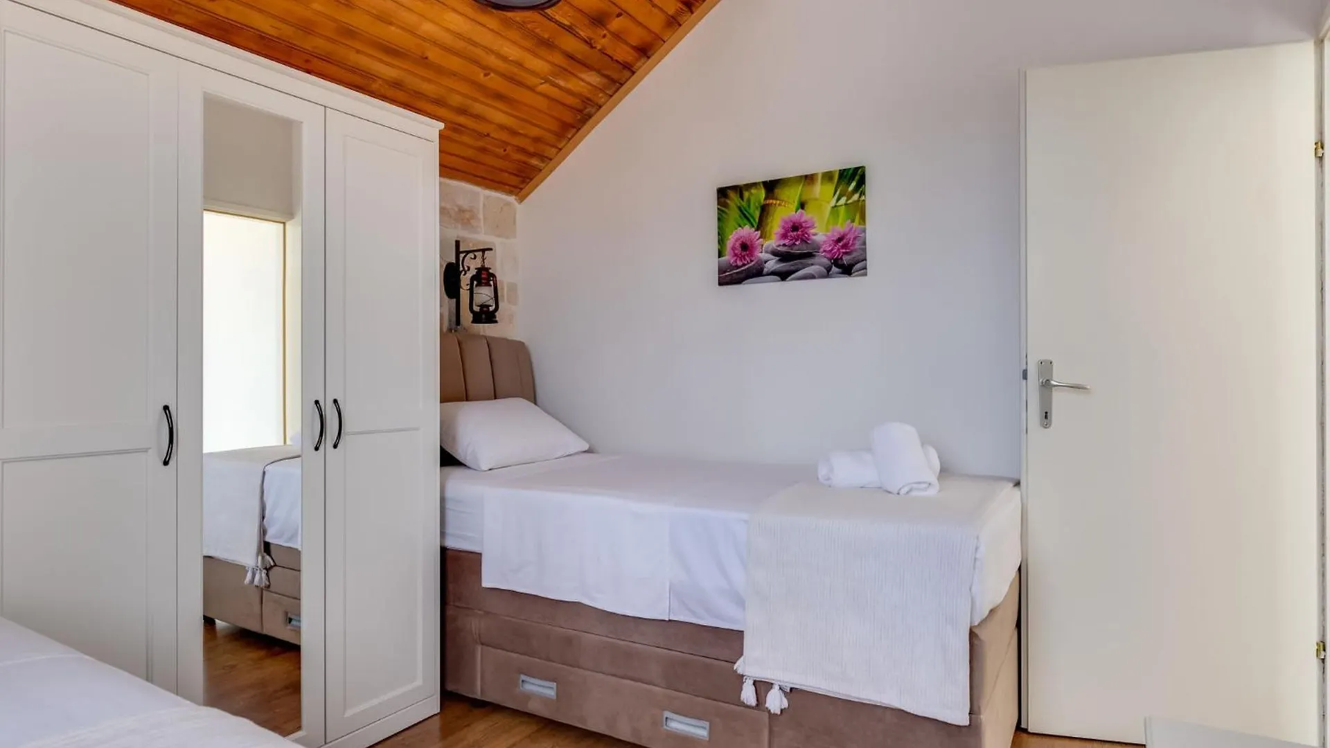 Villa Josip & Mia By Interhome Gornji Zemunik